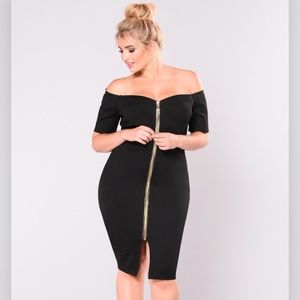NWT Fashion Nova zip up dress